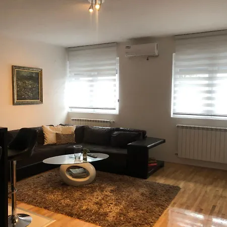 Apartment Park Lux *